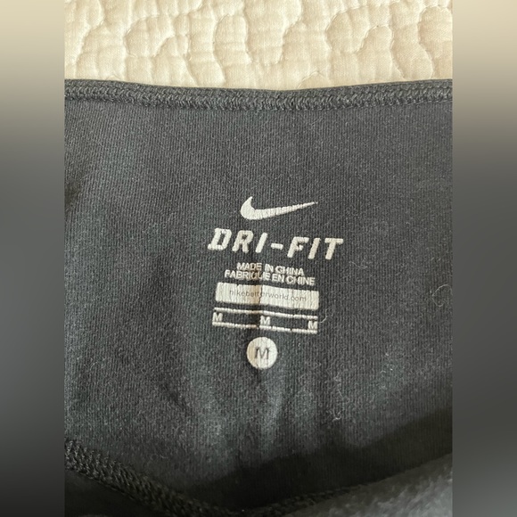 Nike Dri-fit Lowrise Capri - Picture 5 of 6